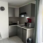 De * Fréjus